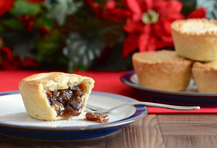 My recipe for traditional deep-filled mince pies. A delicious light almond pastry filled with homemade mincemeat – Christmas wouldn’t be the same without them. 