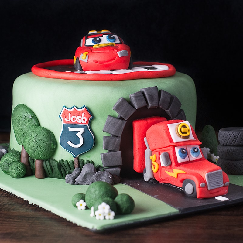 Cars-Cake