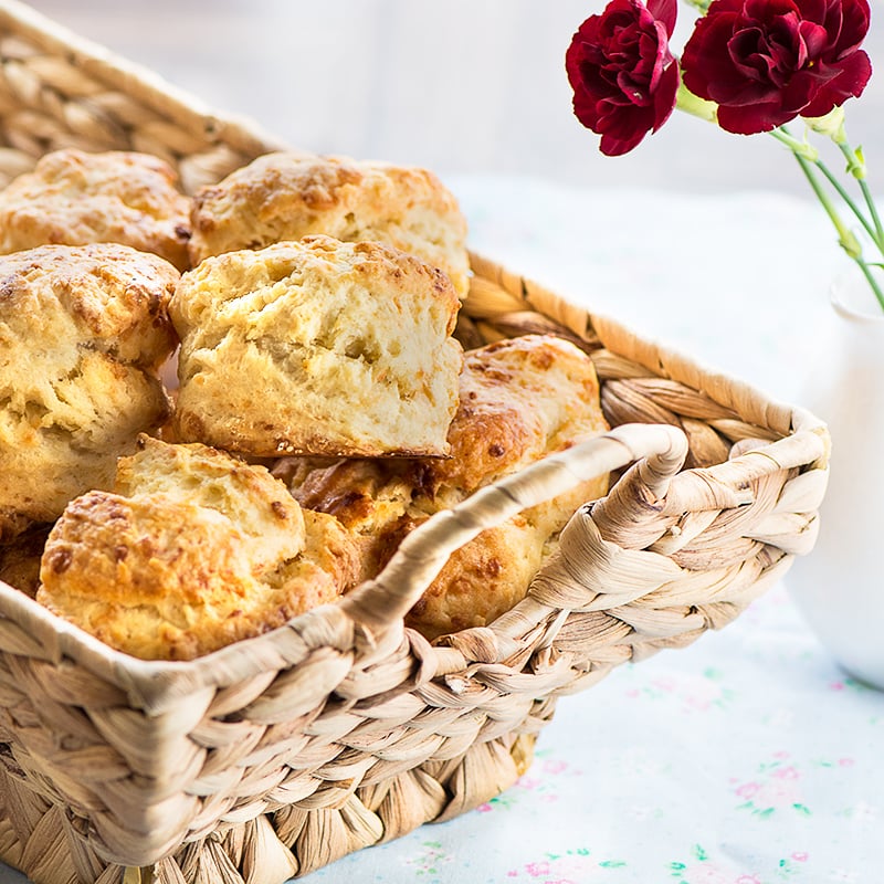 How to make really easy, and deliciously cheesy scones. Then once they're made, why not turn them into yummy scone-wiches, perfect for a picnic on a summer's day.