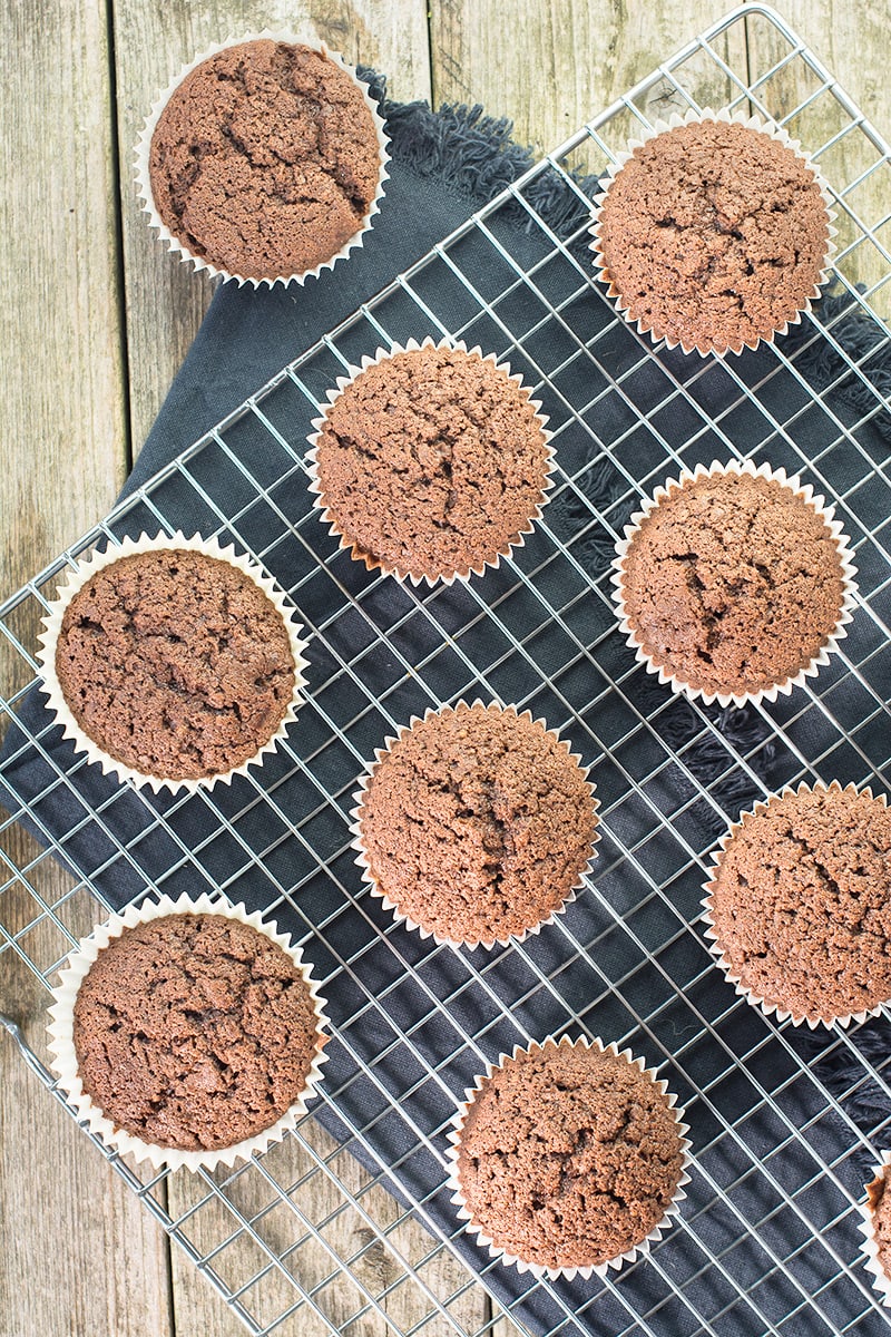 These chocolate cupcakes are easy to make and taste delicious. They get their extra chocolate-y flavour from both cocoa powder and grated milk chocolate. Perfect topped with smooth chocolate buttercream.