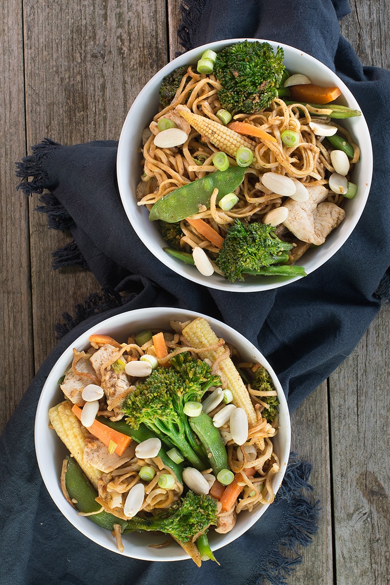 These peanut chicken noodles are perfect for a quick meal, ready in just 15 minutes and they taste simply delicious.