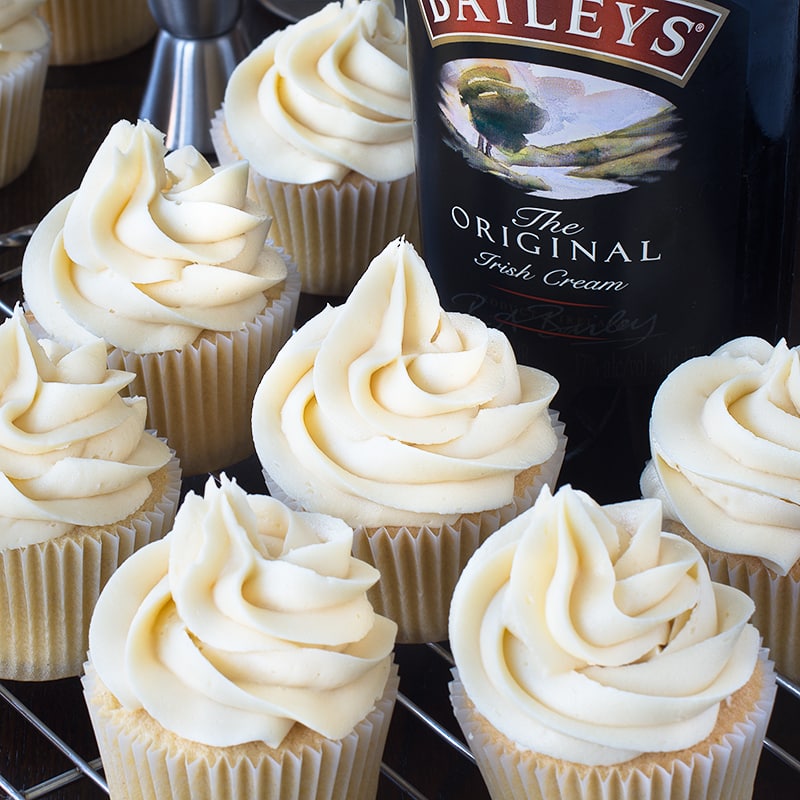 I can now top my cakes with my favourite drink with this delicious, smooth Baileys buttercream!